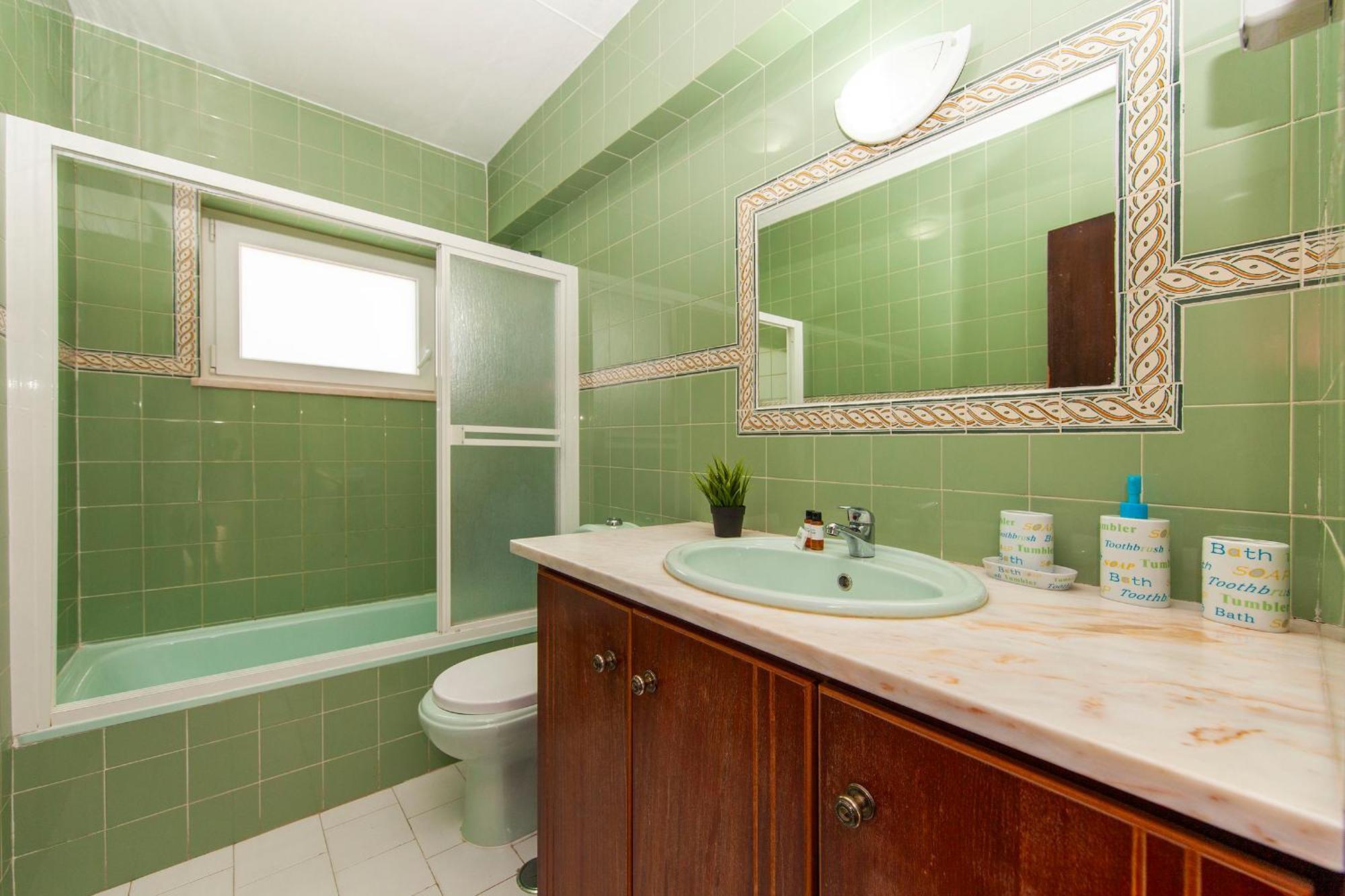 C06 - Water Tower Townhouse With Pool *